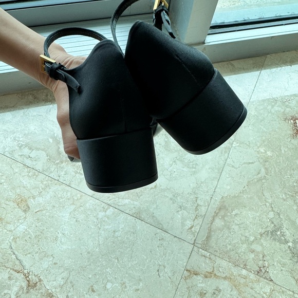 Massimo Dutti heels